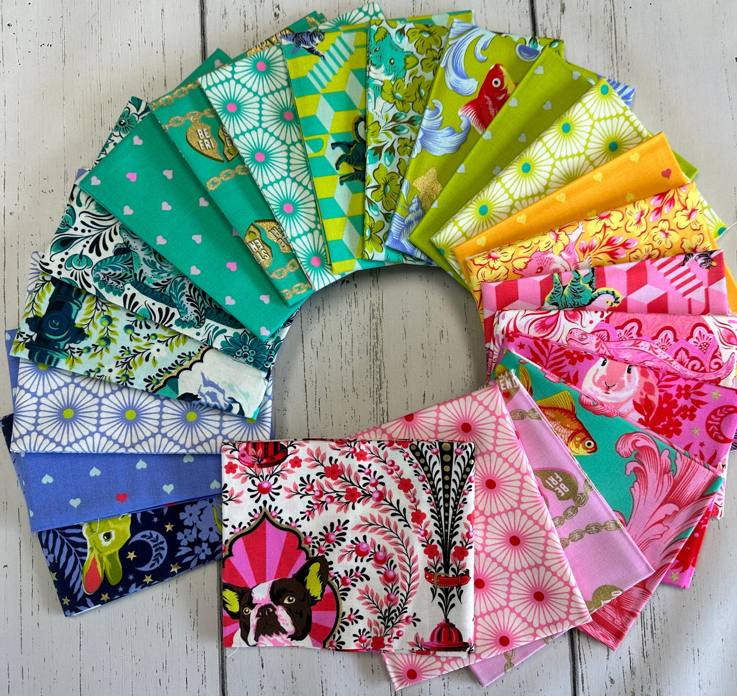 Besties by Tula Pink 2.5" Strips Bundle of 40 FB4DRTP.BESTIES Bundle