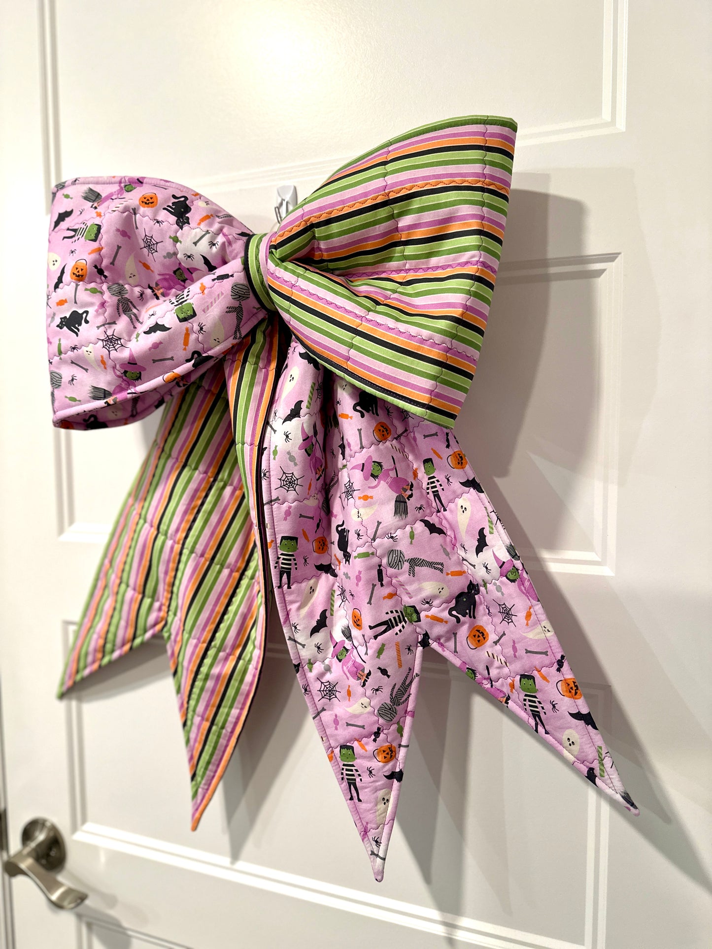 November 2025: The Big Giant Quilted Bow Virtual Workshop