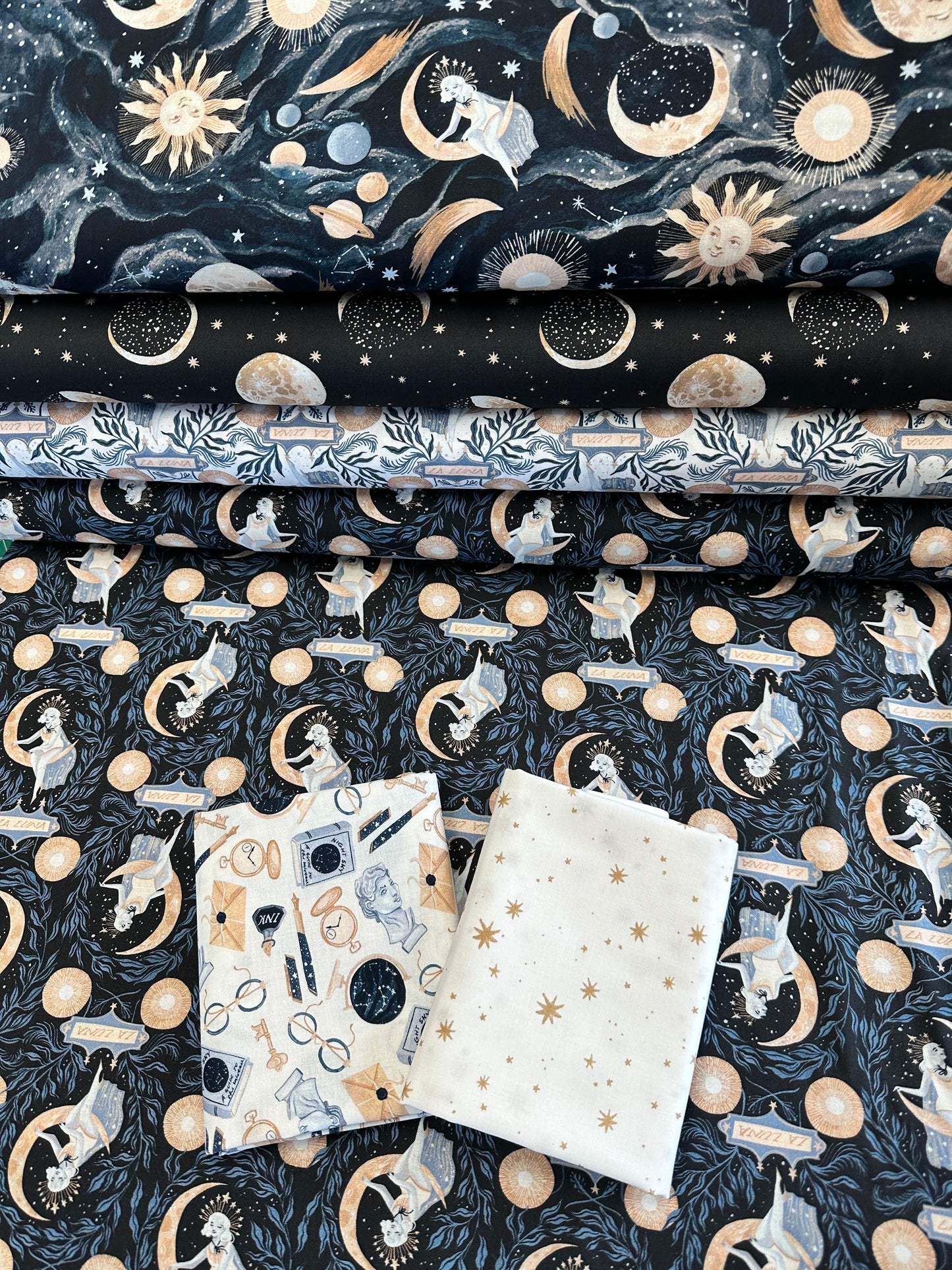 La Luna by Rae Ritchie La Luna Peat ST-DRR2598PEAT Cotton Woven Fabric