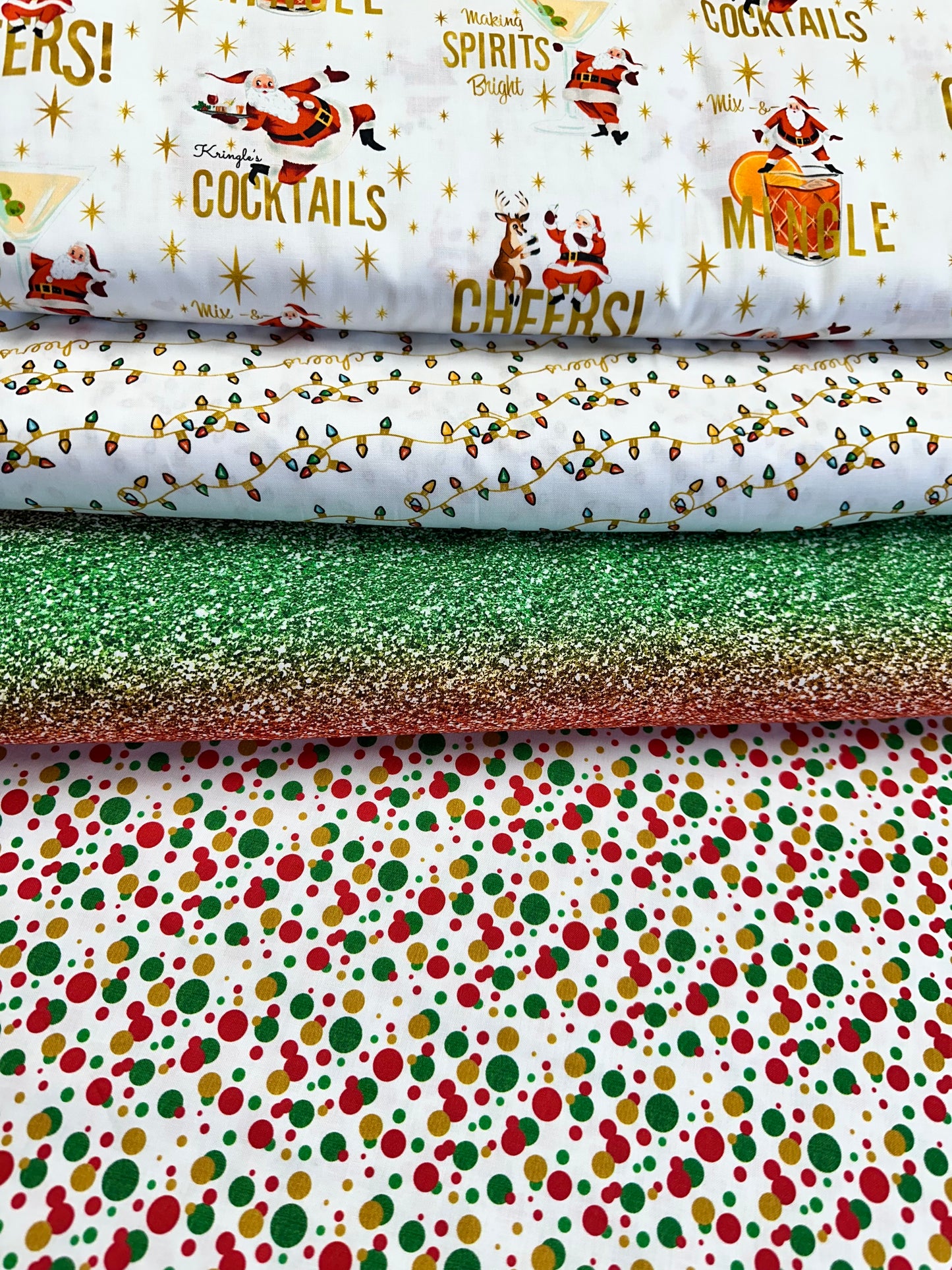 North Pole Social Club Bubbly 19010107.01 Cotton Woven Fabric