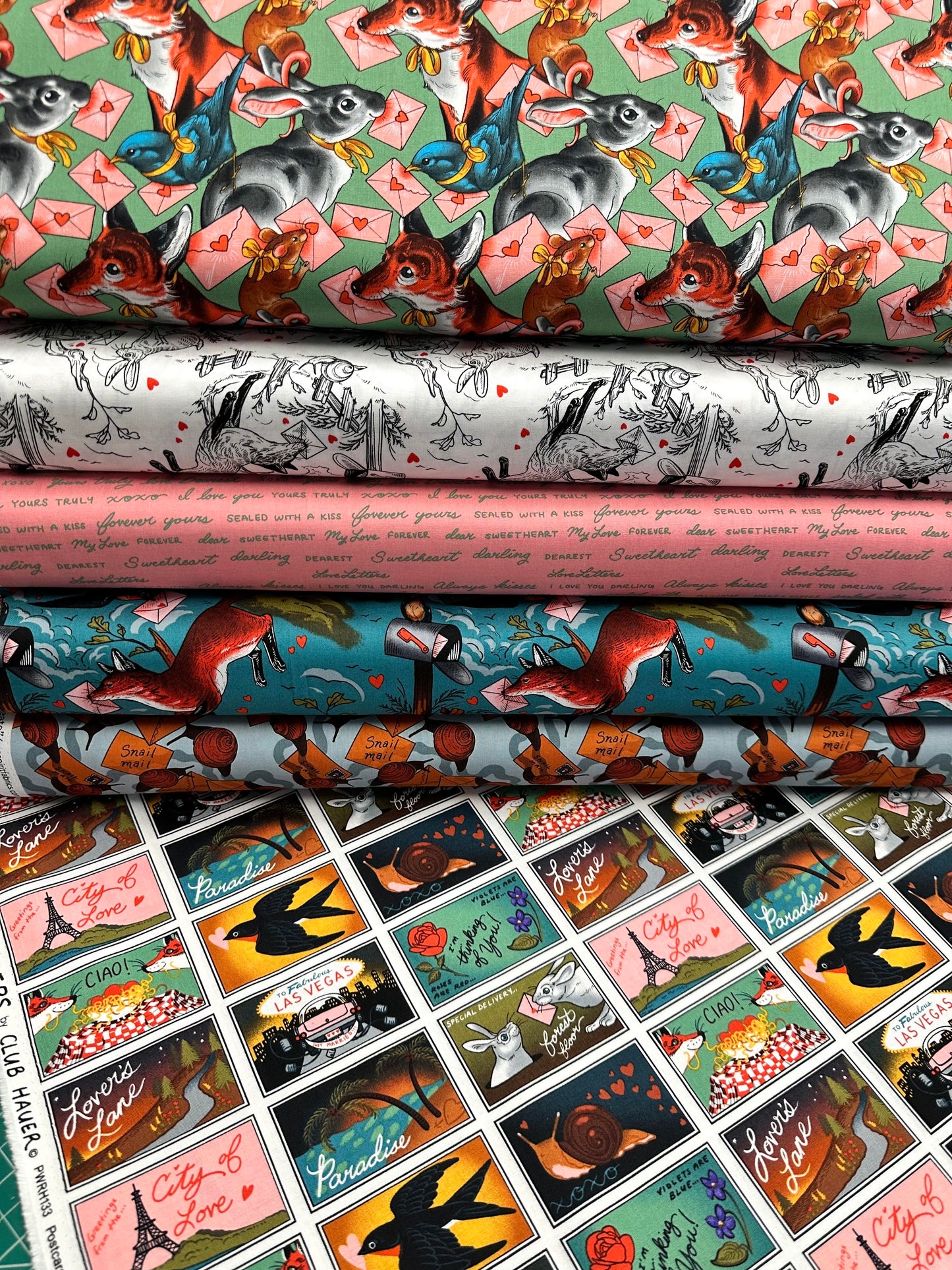 Love Letters Toile PWRH140.WHITE by Club Hauer