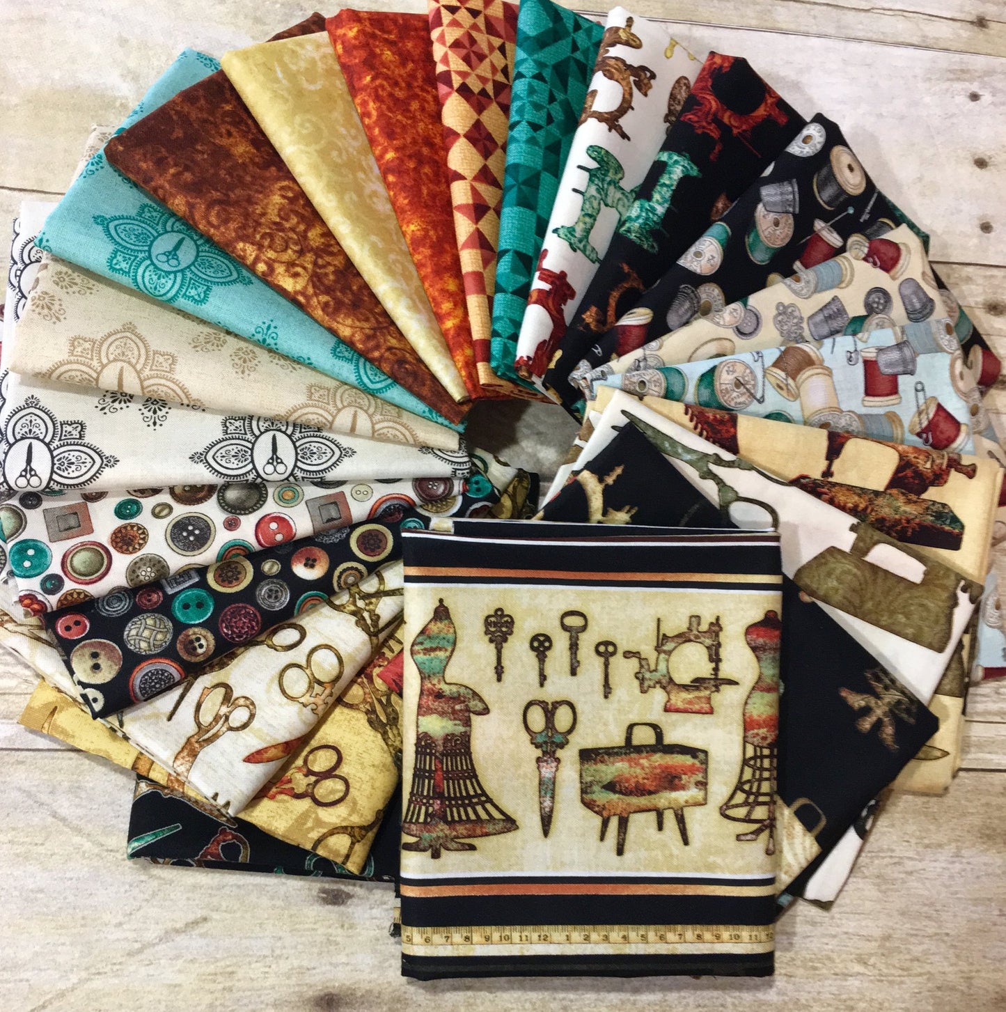 Seamless by Dan Morris Damask Light Cream Cotton Woven Fabric 26585-E