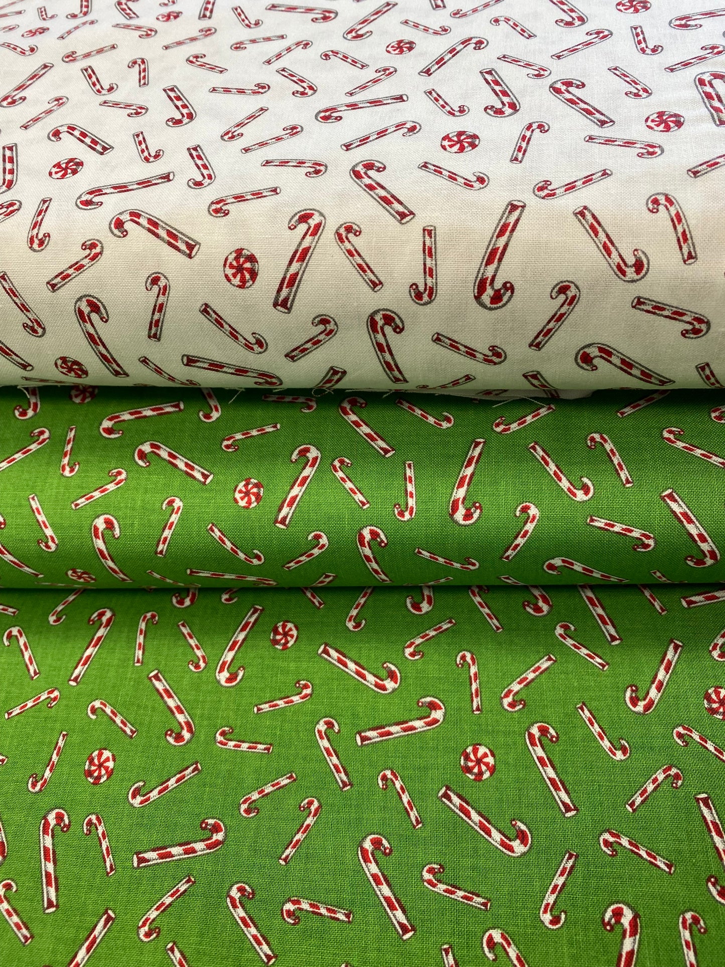 Christmas Joy by Cottage Mama Candy Canes White C12252R-WHITE Cotton Woven Fabric