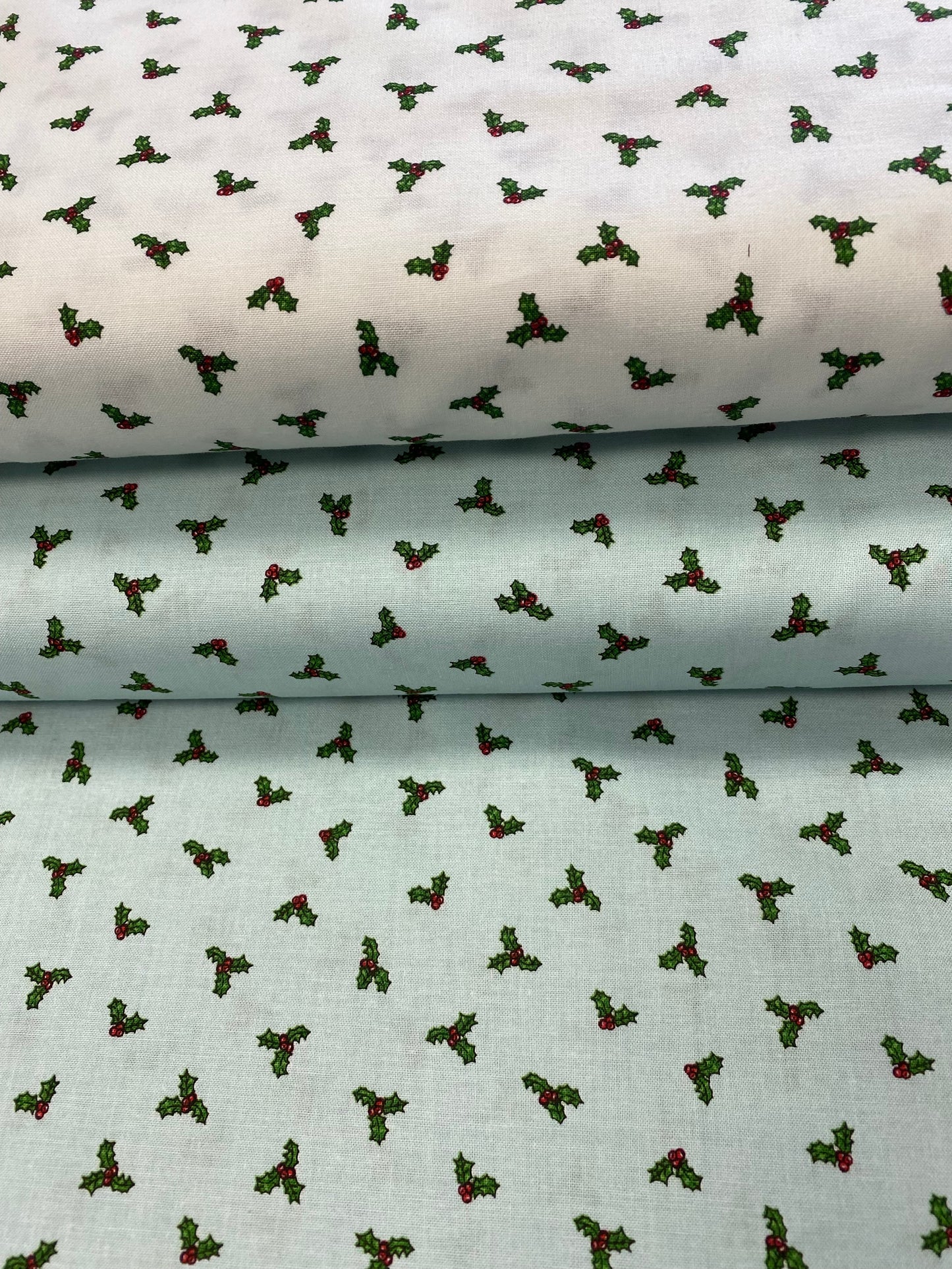 Christmas Joy by Cottage Mama Holly White C12254R-WHITE Cotton Woven Fabric