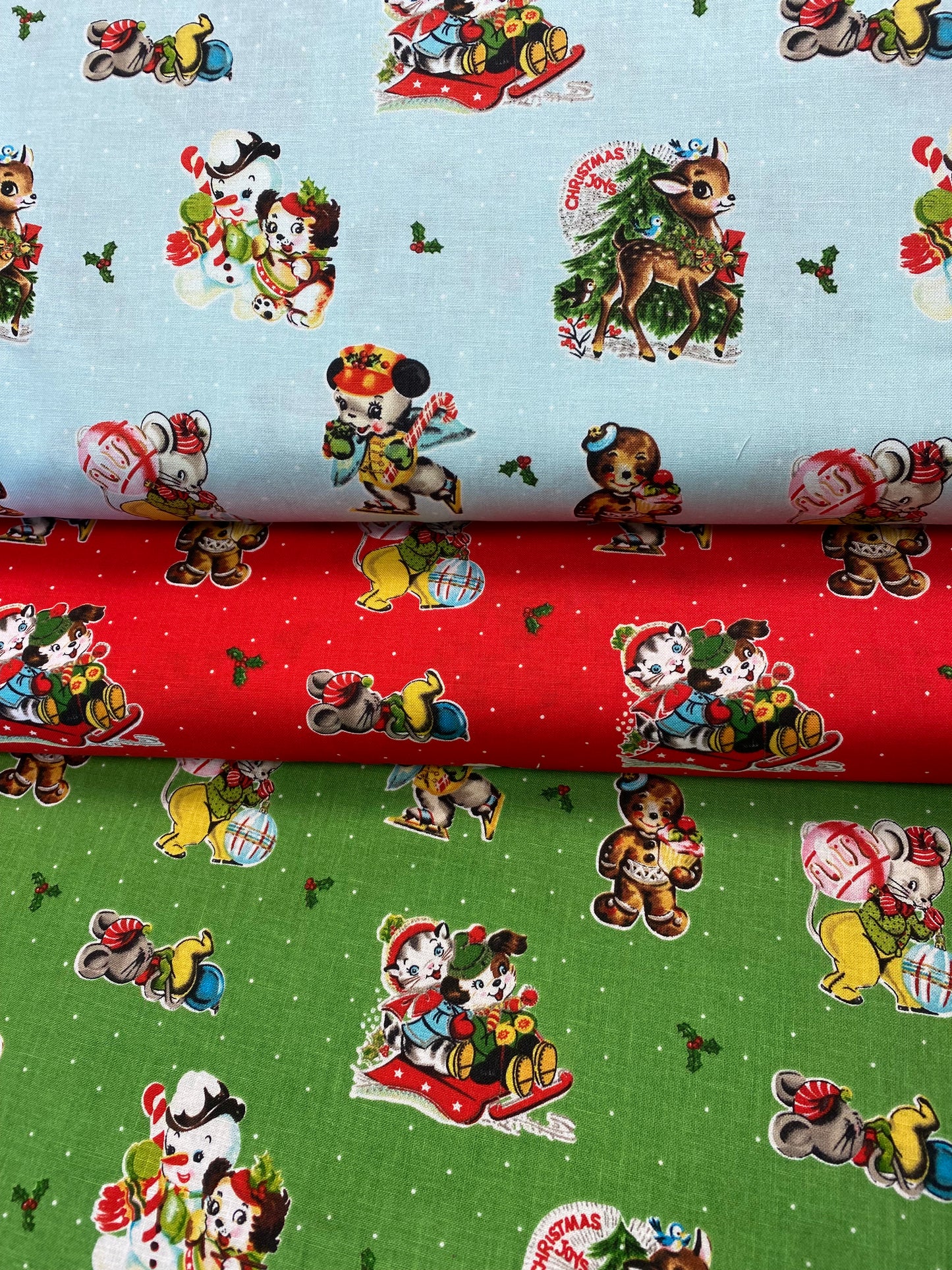 Christmas Joy by Cottage Mama Main Green C12250R-GREEN Cotton Woven Fabric
