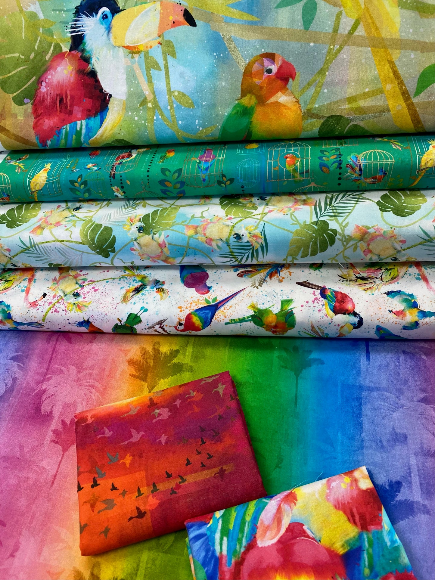 Tropicolor Birds Digital by Connie Haley Vibrant Birds White 19373-WHT-CTN-D Cotton Woven Fabric