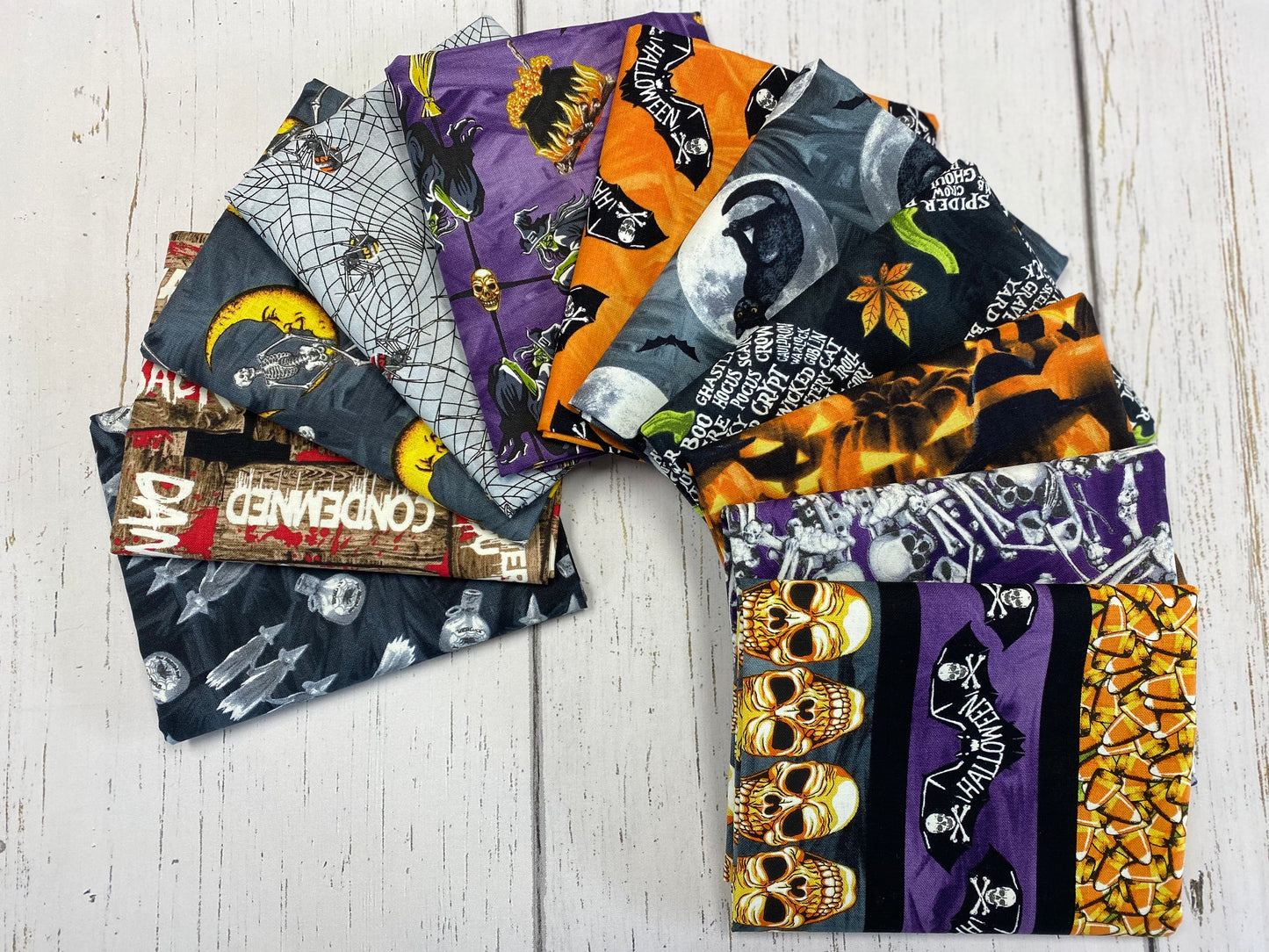 Halloween Countdown by Urban Essence Designs Signs Brown Glow in the Dark 2255G-39 Cotton Woven Fabric