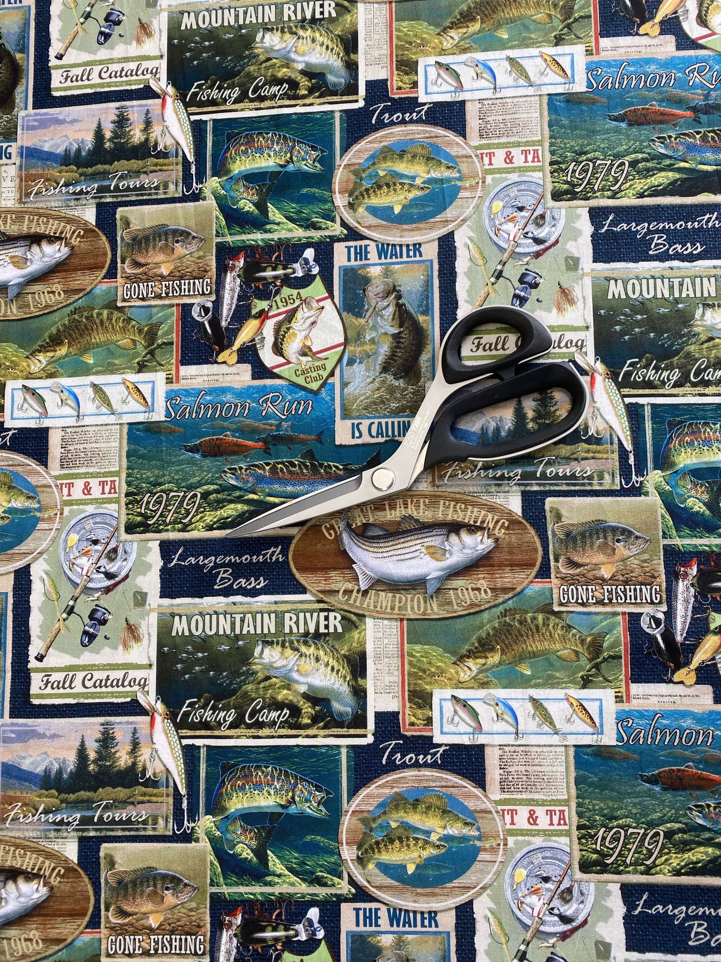 Hooked Digital Fish Labels DP24459-49 Cotton Woven Fabric