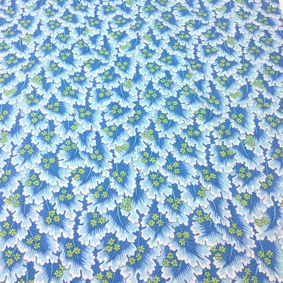 Snow Leopard by Philip Jacobs Farnham Blue Floral pwsl035.twlig Cotton Woven Fabric