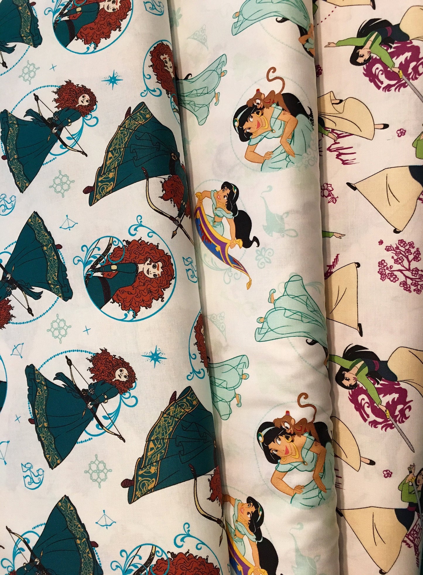 Licensed Disney Princesses Princess Mulan 85100407-01 Cotton Woven Fabric