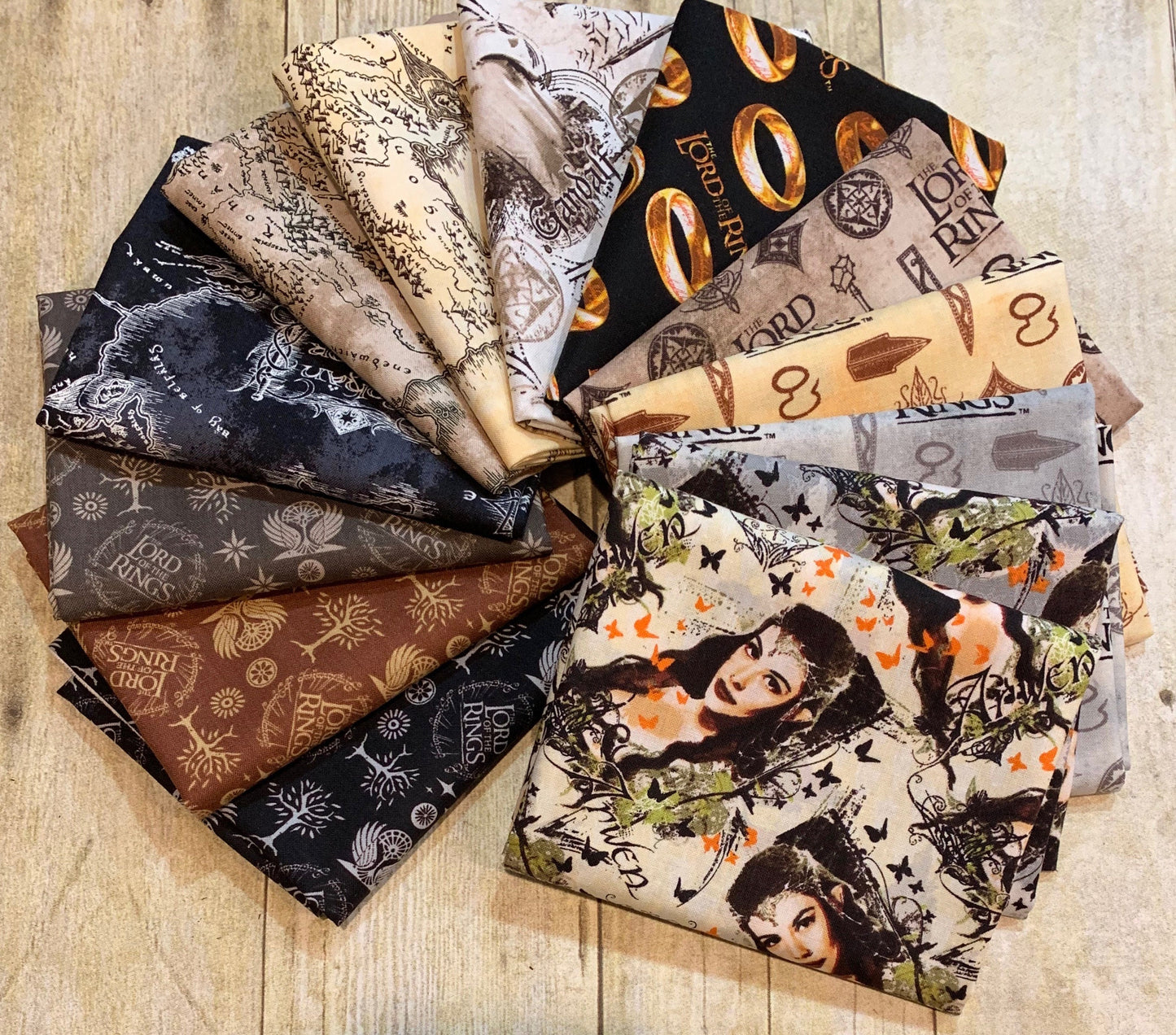 Licensed Lord of the Rings Grey Arwen 23220202-2 Licensed Lord of the Rings Cotton Woven Fabric