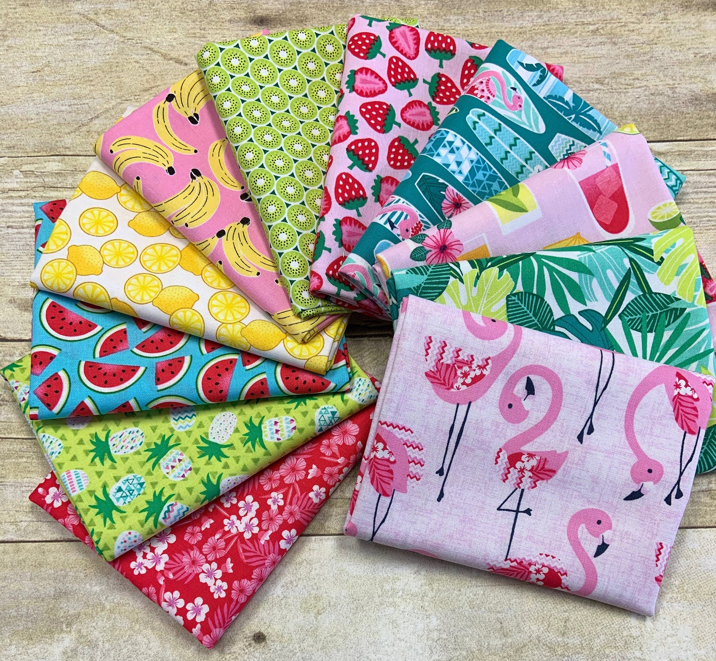 Flamingo Beach Pineapple 5032-64 Cotton Woven Fabric