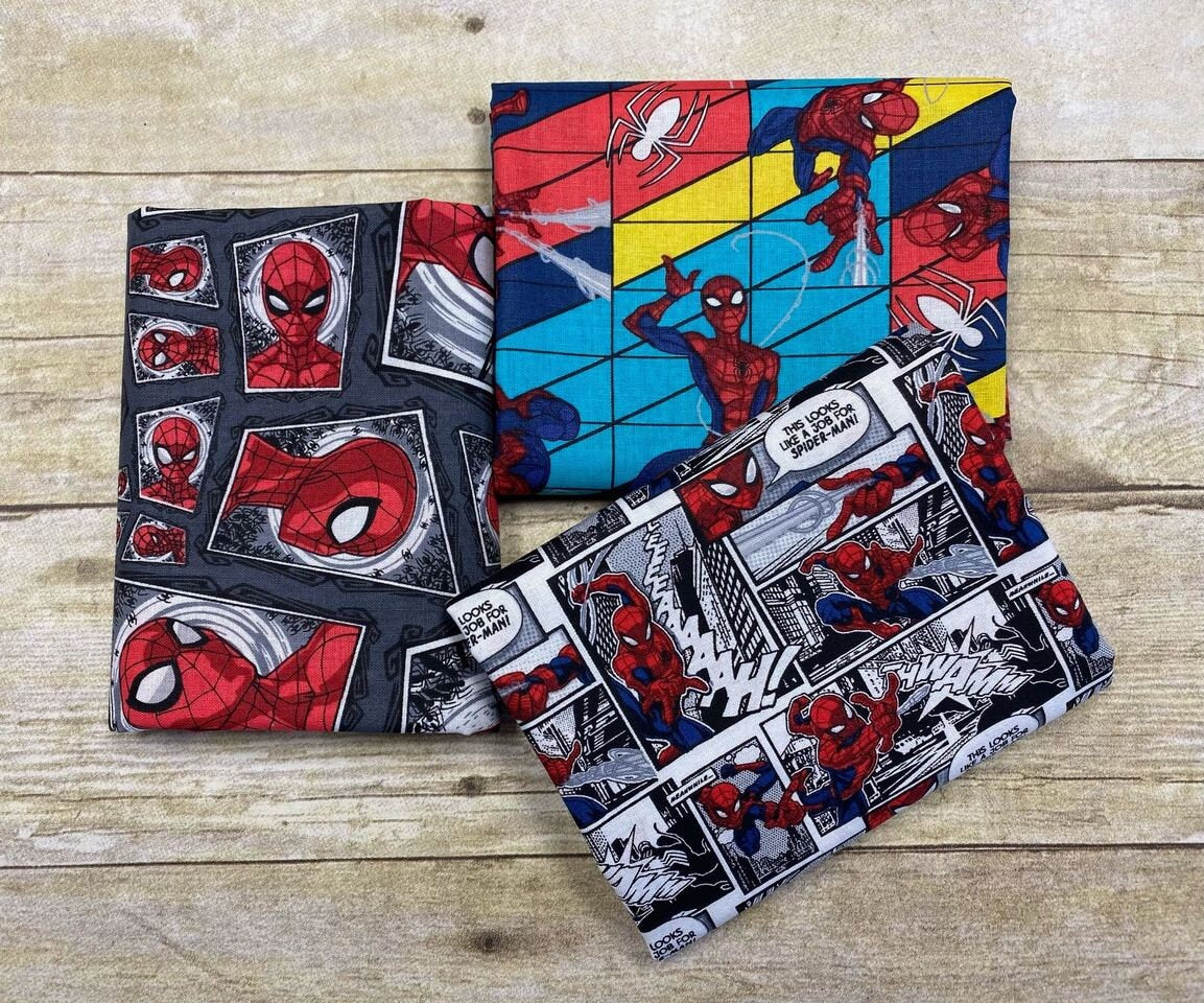 Licensed Marvel SpiderMan Comic Swirl 71187A620715 Cotton Woven Fabric