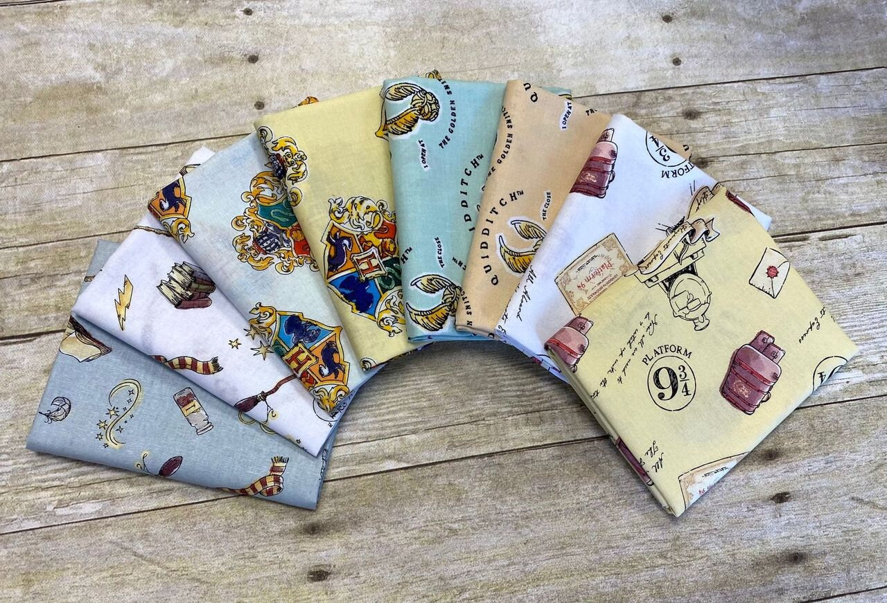 Licensed Harry Potter 2020 Watercolor Quidditch 23800524-2 Cotton Woven Fabric