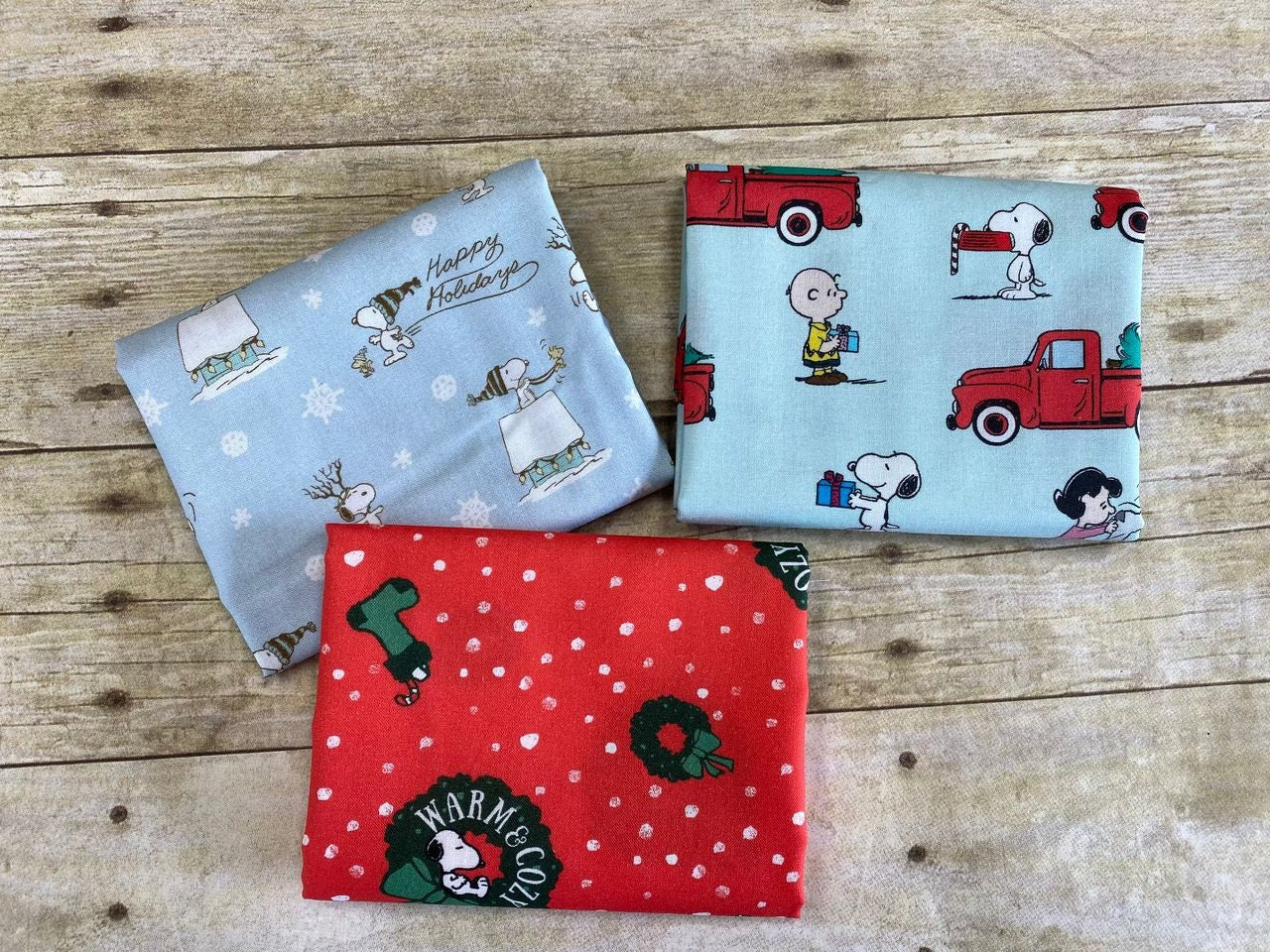 Licensed Peanuts Christmas Snoopy Toss 71784D650715 Cotton Woven Fabric