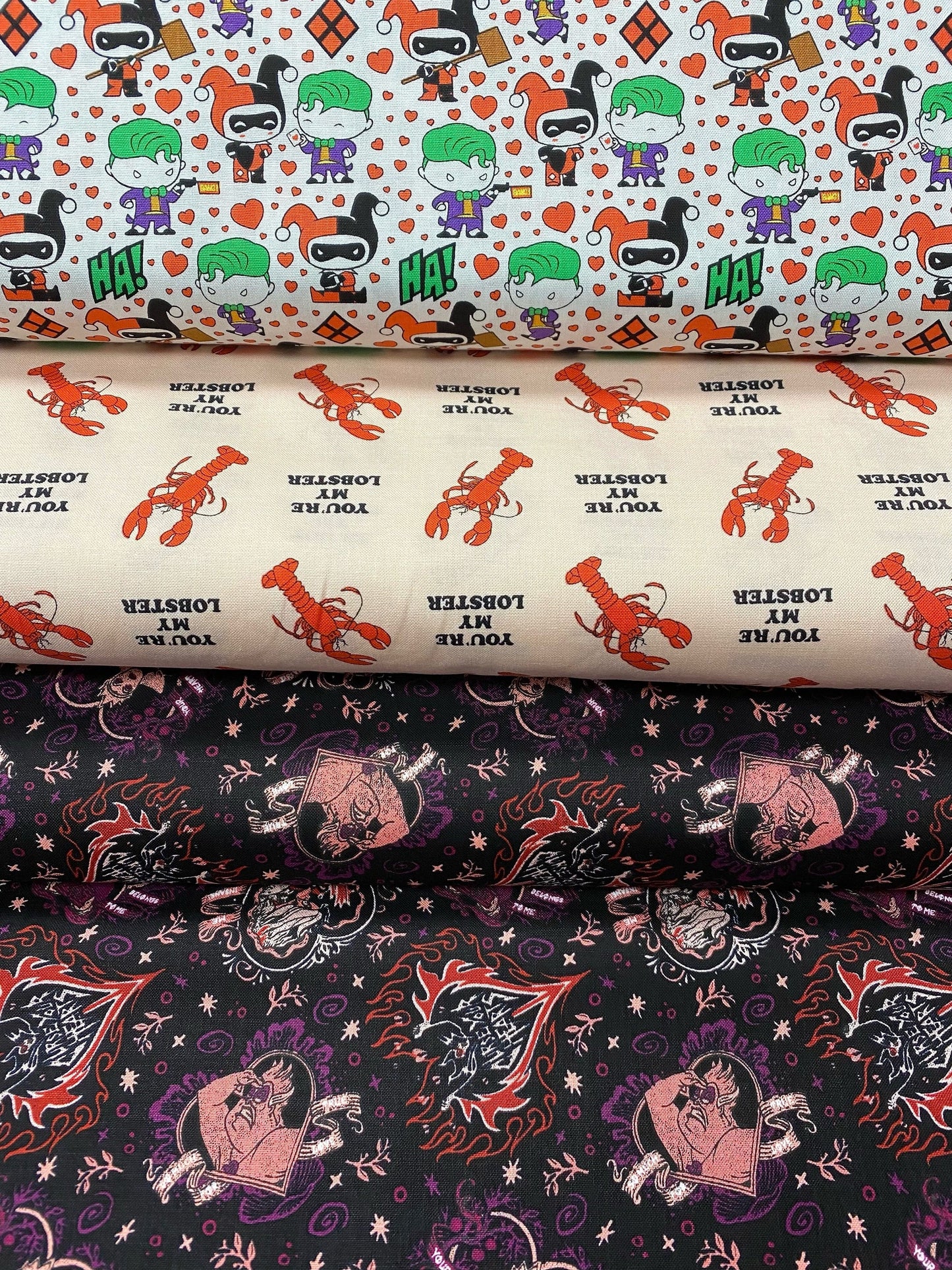Licensed Character Valentine's Day Harley Quinn & Joker White 23421480-1 Cotton Woven Fabric