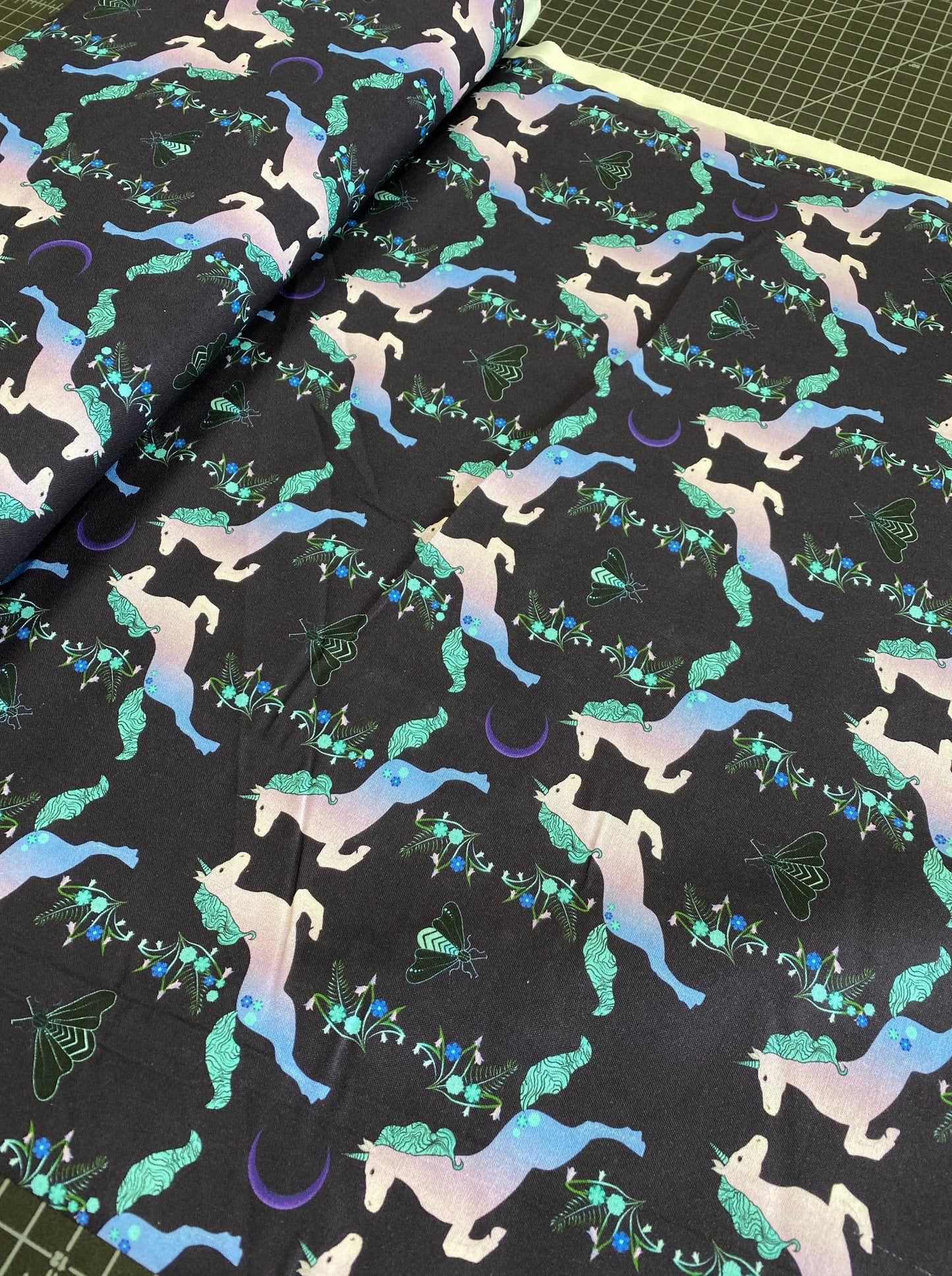 Luxury Unicorns 4501-364 Cotton Woven Fabric