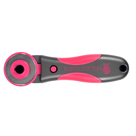 Quilter's Select 45mm Rotary Cutter Pink QS-ROTARY45PC