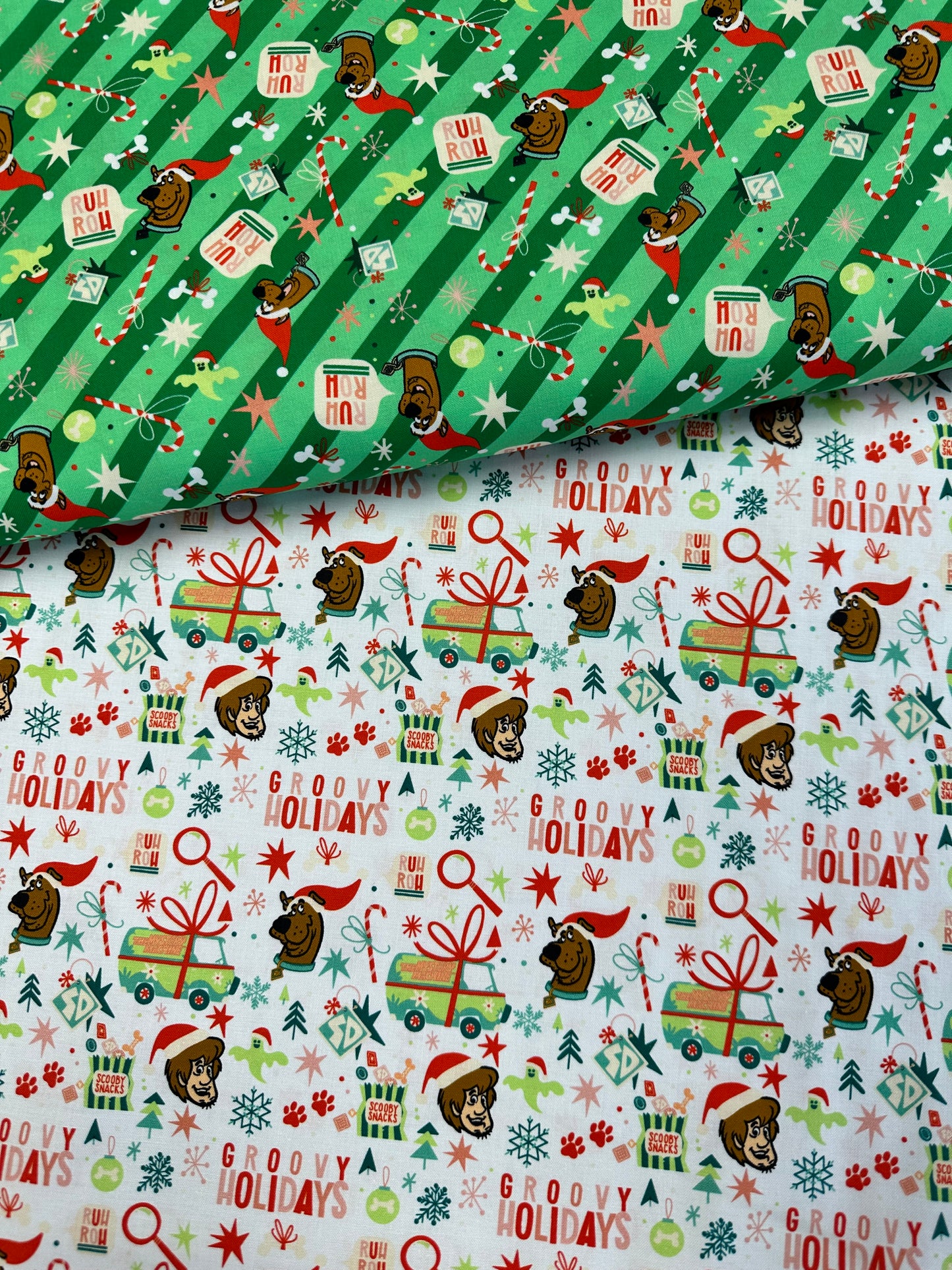 Licensed Character Winter Holiday IV Ruh-Roh Christmas Green     23700566-01 Cotton Woven Fabric