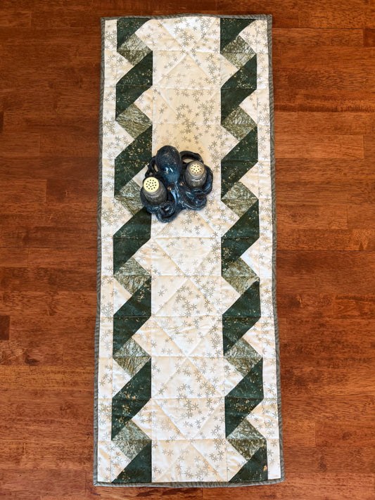 Twister Table Runner complete Kit featuring Tranquility