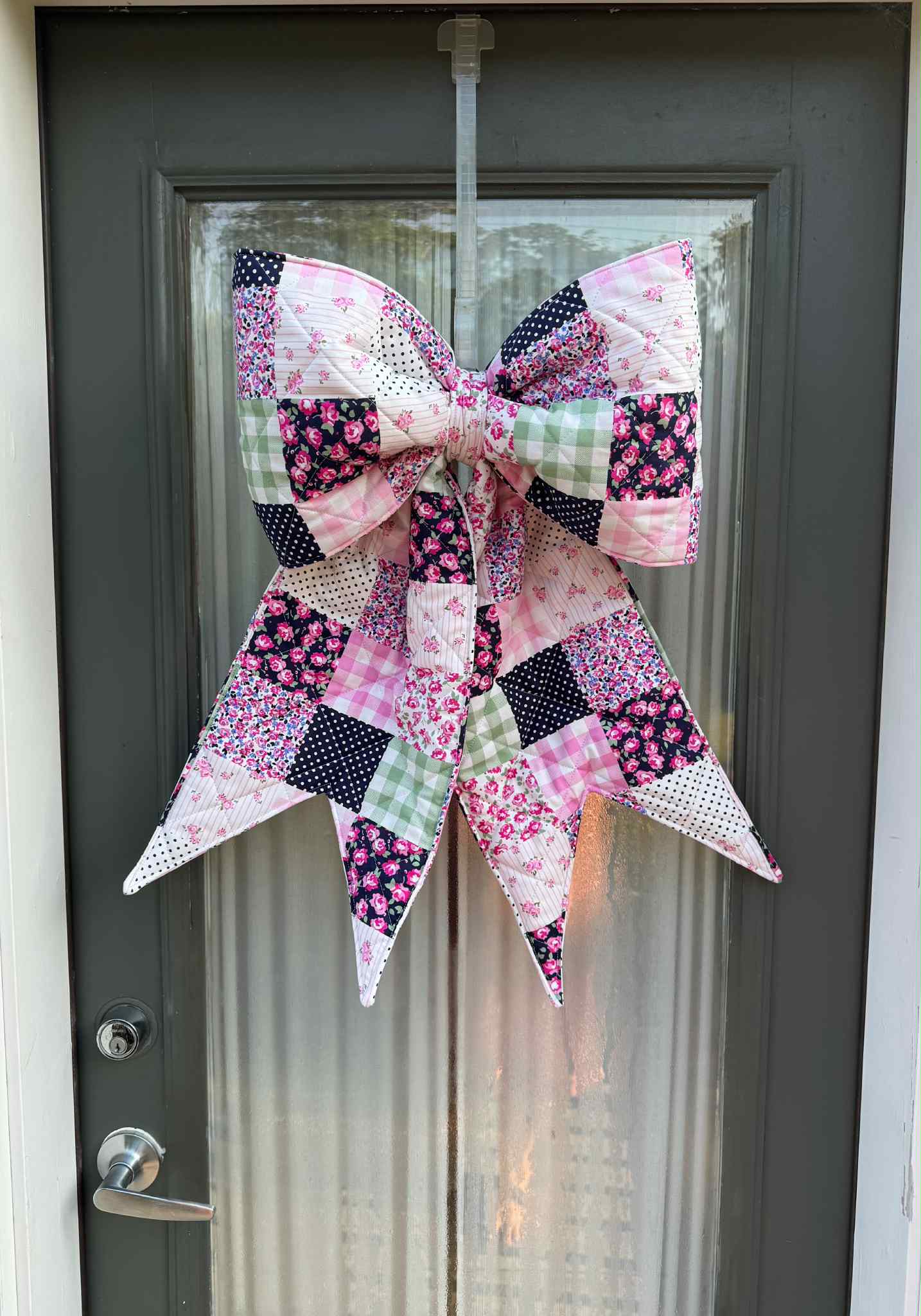 October 2025: The Big Giant Quilted Bow Virtual Workshop