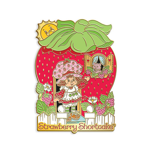 Preorder November 2026: The World of Strawberry Shortcake Needle Minder ST-52065