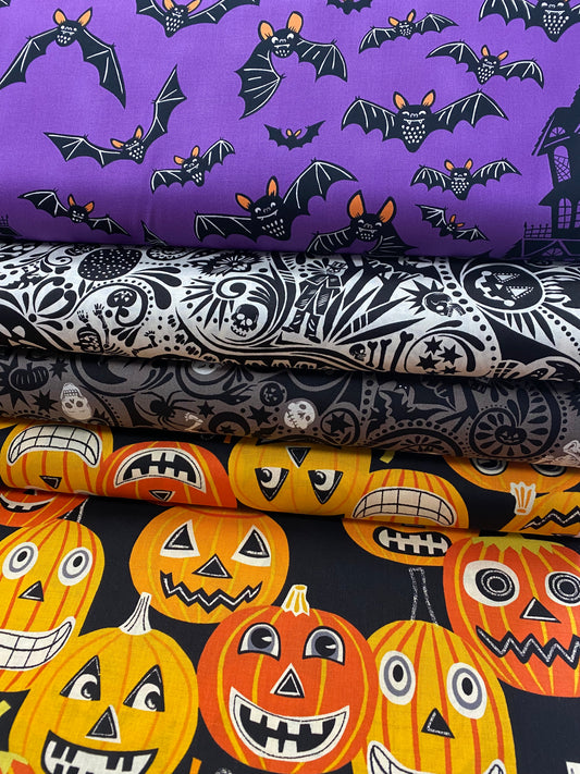 Haunted House  Jolly Jack O'Lanterns Black     8266b Cotton Woven Fabric