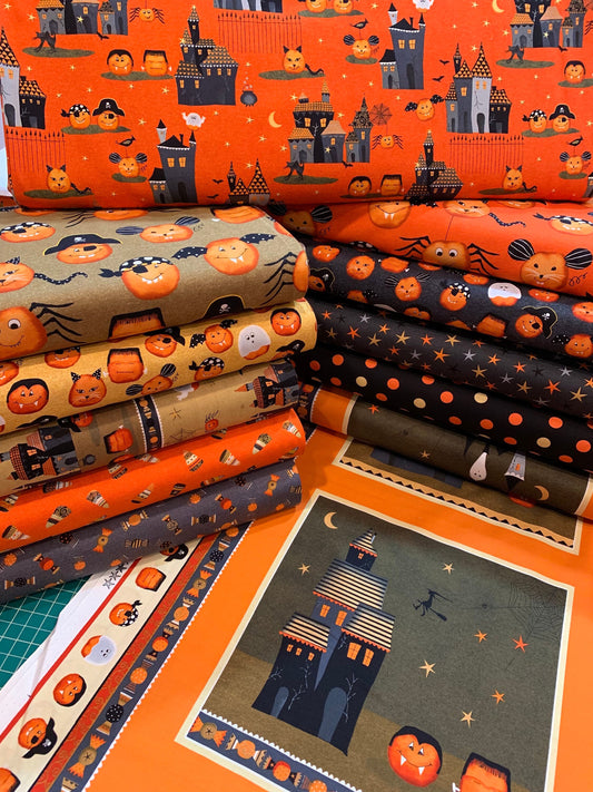 Cheekyville Brown Large Pumpkin Faces 4669S-30 Cotton Woven Fabric