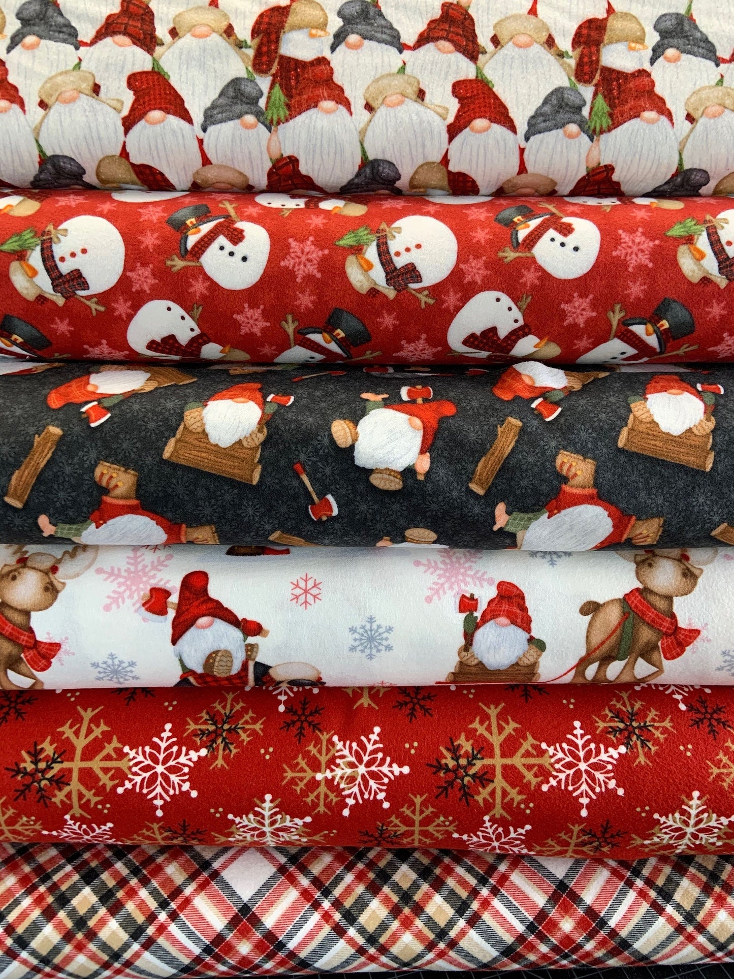 Flannel Gnomies by Shelly Comisky Snowmen Red F9272-88 100% Cotton Flannel Fabric