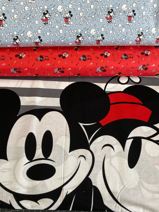 Licensed Disney Mickey Minnie Vintage Bubbles 734476510715 Cotton Woven Fabric