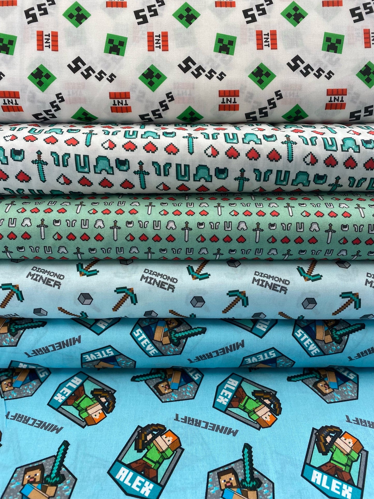 Licensed Minecraft Diamond Miner 75984A620715 Cotton Woven Fabric